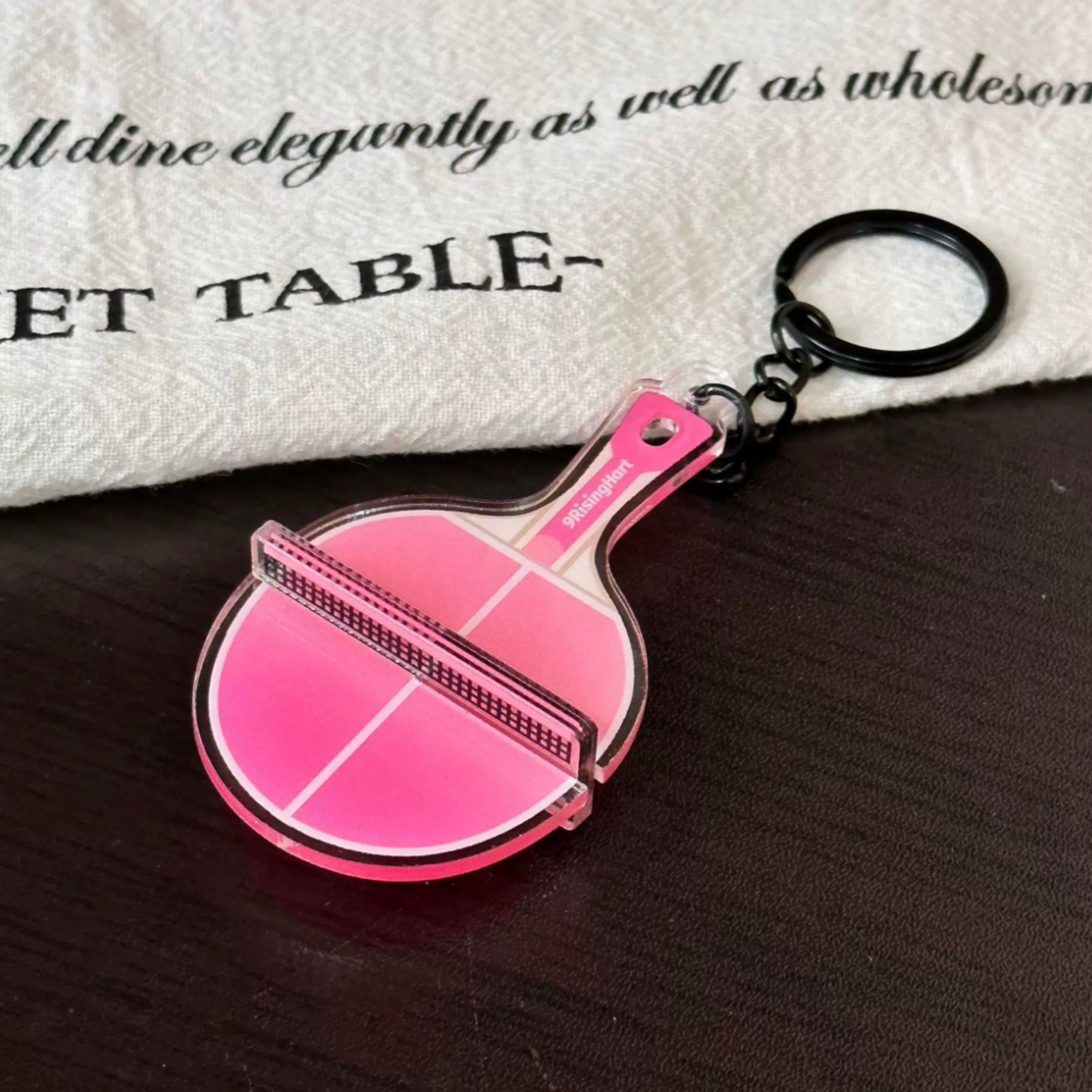 [Topspin] Mini Ping Pong Racket Keychain – Acrylic Gradient